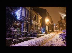 haworth main st looking up christmas 2010 border sm.jpg